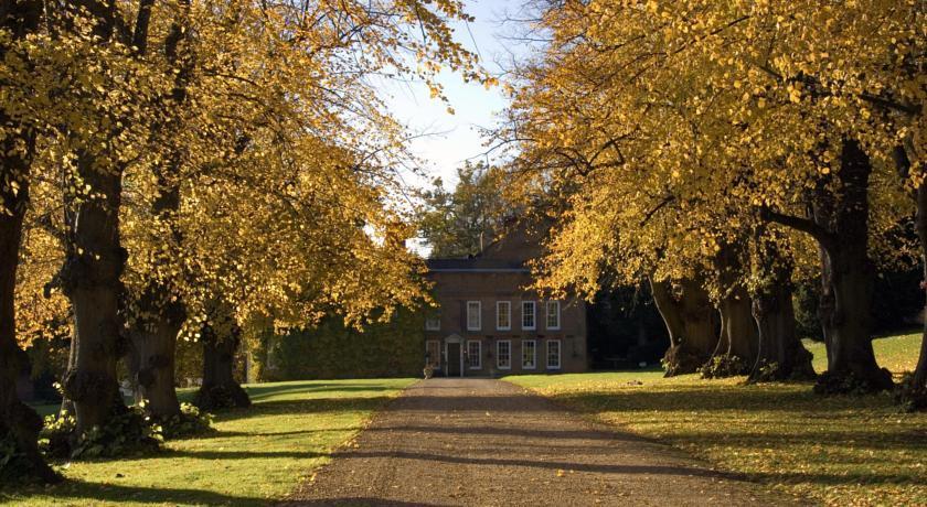 Flitwick Manor Hotel Exteriér fotografie